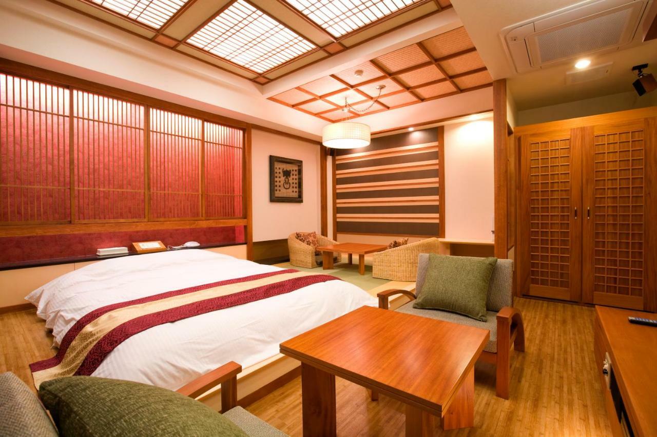 Hotel Bintang Pari Resort  Kobe Bagian luar foto