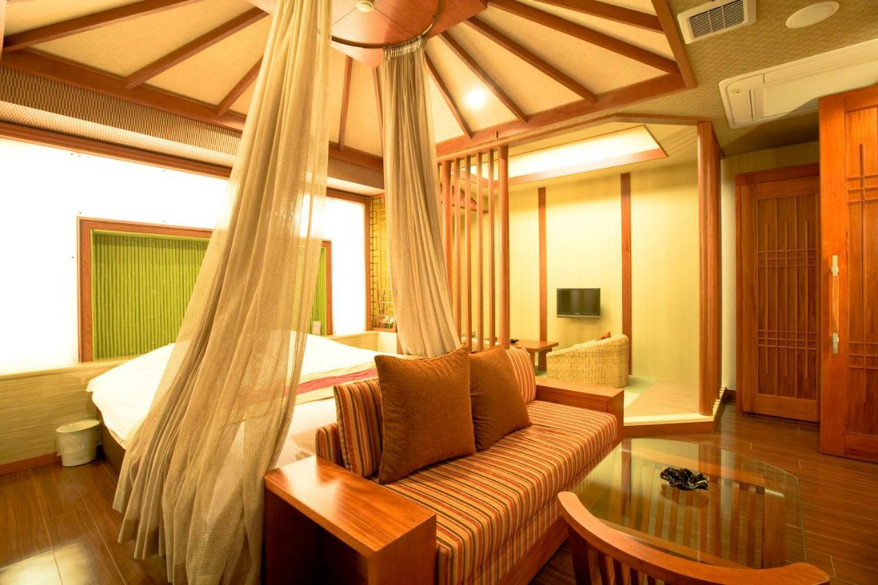 Hotel Bintang Pari Resort  Kobe Bagian luar foto